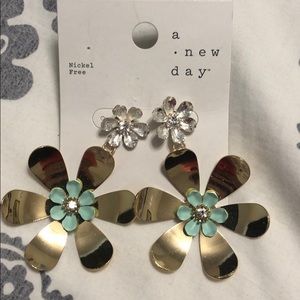Never worn Flower drop earrings